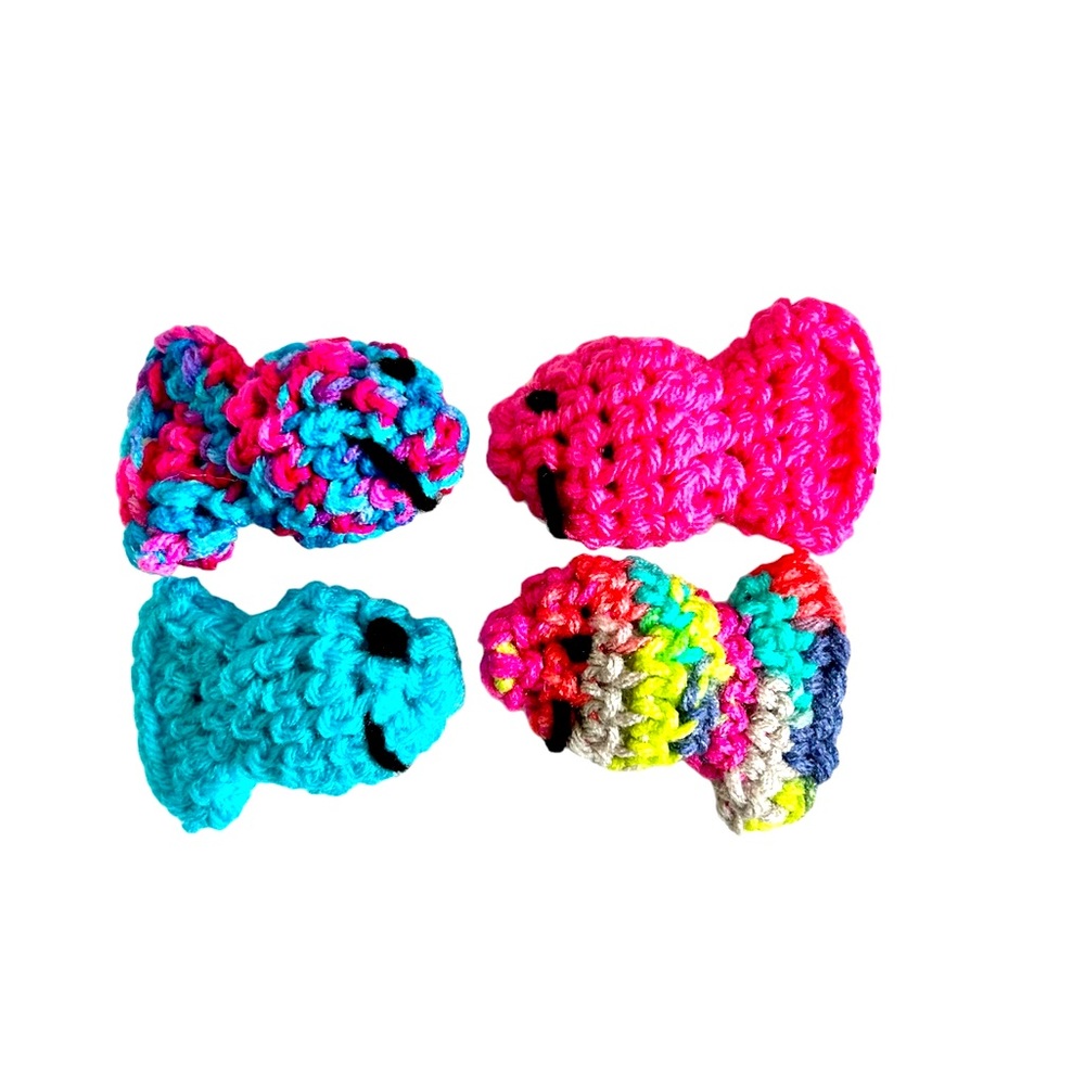 Hand Crafted Colorful Crocheted Organic Catnip Four Interactive Fish Cat Toys - Picture 6 of 11